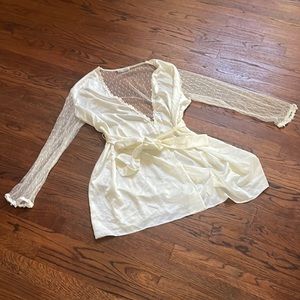 Flora Nikrooz Showstopper Wrap Robe Sz M